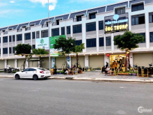 Thanh lý biệt thự mặt tiền Quốc Lộ 1A ngay Tp Tân An