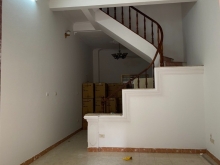 Cho thuê nhà 3 tầng ngõ 214 đường Nguyễn Xiển ,Thanh Xuân ,Hà Nội