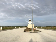 Bán nền đối diện TTTM Lộ giới 28m, KĐT Happy Home.