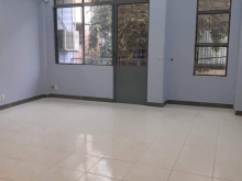 Cho thuê nhà 981/6 Cách Mạng Tháng 8, P7, Quận Tân Bình, DT 5x18m, trệt 2 lầu ST