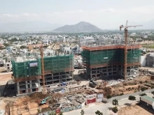 còn duy nhất căn gốc thương mại 3 phòng ngủ hướng tây nam sổ lâu dài