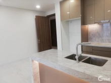 Chính chủ bán gấp 2PN 72m2 Kingdom101 view đại học. Giá 5.350 tỷ bao hết.