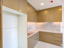 KẸT VỐN KINH DOANH CẦN BÁN GẤP CĂN HỘ KINGDOM 101, GIẢM  200TR, MUA LỜI NGAY