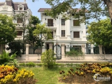 Sở hữu ngay biệt thự 200m2 sát sân Golf Hồ Đồng Mô chỉ với 2.3 tỉ