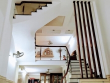 GARA Ô TÔ - KINH DOANH VP - SPA - NHÀ ĐẸP NỘI THẤT CHÂU ÂU