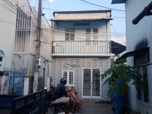 Vợ Chồng Muốn Về Quê Nên Cần Bán Căn Nhà Ơ Hội nghĩa