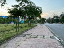 Bán đất bìa đỏ cách bãi biển xuân thành chưa đầy 100m, 1 bên sân golf hoa tiên