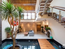 CHO THUÊ TÒA NHÀ MT NGUYỄN VĂN CỪ Q1