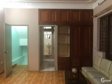 Cho thuê nhà nguyên căn ở Nguyễn Ngọc Nại 34x5 mặt tiền 4m.