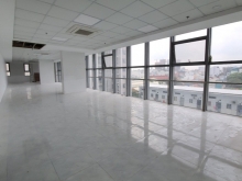CHO THUÊ VĂN PHÒNG GIÁ RẺ CHỈ 18TR CHO 107M2 TÒA NHÀ LUXCITY QUẬN 7