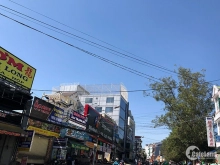 Biệt thự Nguyễn Cửu Vân, P.17, BT, DT: 8x20m, giá 29 tỷ