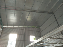 Kho mới dựng, cạnh cầu Thanh Trì, Lĩnh Nam