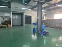 Cho thuê nhà xưởng KCN Tiên Sơn – 1.150m2, có trần thạch cao, vị trí đẹp.