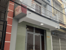 Cho thuê nhà nguyên căn trệt lửng lầu,P3p3,Q11