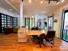 Văn phòng cho thuê quận 3 150m2 full nội thất giá rẻ nhất quận 3