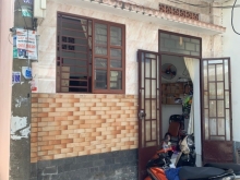 CHO THUÊ NHÀ ĐÚC NHỎ NGAY TRUNG TÂM QUẬN TÂN BÌNH VÀO HẺM 20m