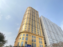 CĂN HỘ DÁT VÀNG 24K 6 SAO MẶT HỒ GIẢNG VÕ, LN CHO THUÊ 60TR/THÁNG