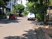 Bán đất mặt tiền Q2, khu dân cư Sông Giồng Mai Chí Thọ 7x17m giá 10,5 tỷ.