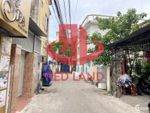 BÁN LÔ GÓC TẶNG NHÀ CẤP 4 BÀ TRIỆU ĐỐI DIỆN BIGC