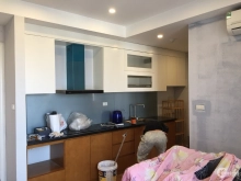 Cho thuê chung cư F5 trung kính nhà đẹp đủ đồ ở ngay