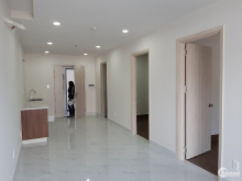 căn hộ thuận giao phát cần cho thuê giá 4.5t/tháng nhà mới bàn giao