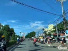 Đất thị trấn Cần Đước, MT Trần Hưng Đạo sổ riêng ,xây dựng tự do ,thổ cư