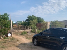 Cần sang nhượng lô đất thổ cư, diện tích lớn, giá chỉ 375 triệu