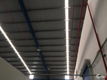 Cho thuê xưởng 2600m2 cả xưởng và văn phòng Khu công nghiệp Quế Võ 1.