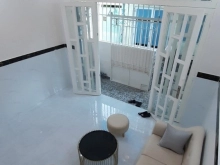 mình cho thuê nhà nguyên căn 15/32/39 võ duy ninh p22 bình thạnh