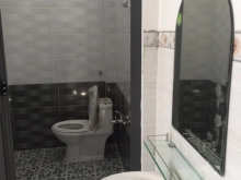 Chuyển công tác xa cần bán căn nhà mới Xây sát Chợ