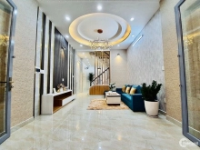 Cần cho thuê biệt thự căn góc nhà đẹp  giá tốt phú mỹ hưng quận 7