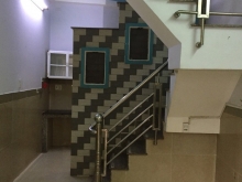 Nhà 2 lầu 2pn cho thuê 4tr/ tháng lưu hữu phước P15,Q8