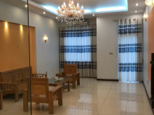 Bán nhà 3 tầng mặt phố Thượng Đạt, Tứ Minh, 74.25m2, mt 4.5m, 3.3 tỷ, vị trí đẹp