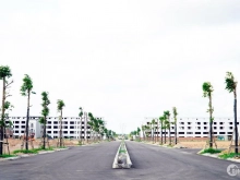 cần bán nhanh lô hướng Bắc , giá rẻ không vướng cống , tủ điện vv