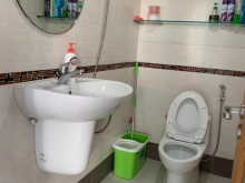 Mặt bằng cho thuê Khu Him Lam Quận 7.DT: 10x20m vị trí đẹp.Giá; 2otr/tháng.