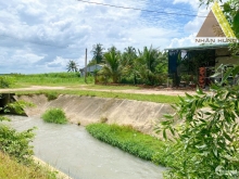 Bán nhanh 2lô view Kênh giá rẻ đầu tư, cách nhựa 300m, di chuyển chợ Hảo Đước 5p