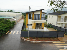 NGÔI NHÀ CHÂN MÂY SỔ HỒNG LIỀN TAY BIỆT THỰ NGHĨ DƯỠNG EDEN HILLS