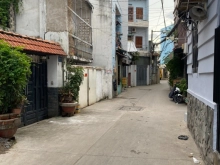 Bán nhà 1 lầu, MT,  hẻm xe hơi, đường Tôn Thất Thuyết Phường 18 Quận 4