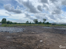 Chính chủ cần cho thuê đất 6,000m2 đối diện chợ Bình Điền, đường Nguyễn Văn Linh