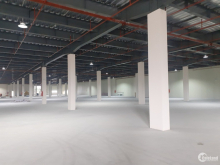 Cho thuê nhà xưởng 2 tầng DT 20000m2 tại KCN Yên Phong. PCCC tự động, vào đượcng