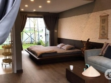 NHÀ KHÔNG GIAN MỞ CÓ 102 TẠI BẢO LỘC Vị trí: Mặt tiền hẻm 75 Trần Tế Xương, Bảo