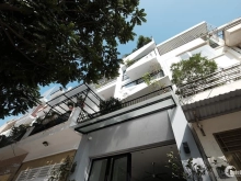 NHÀ VĂN PHÚ- HÀ ĐÔNG- MẶT PHỐ, ĐƯỜNG PHÂN LÀN 4 Ô TÔ TRÁNH, VỈA HÈ ĐÁ BÓNG