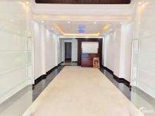 Góc bán khách sạn Tổng diện tích: 60m2. Ngang 4.6m.