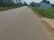 Tiếp tục bán lô đất ở diện đường nhựa chính Chợ Bình Hòa đi Bình Hải. Diện tích