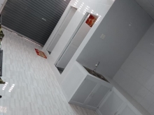 Nhà mới xây.Lộ đan 4m. Xe tải chạy vi vu. .