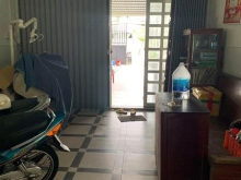 Bán nhà mặt tiền quốc lộ 1A, cách nhà thờ Tắc Sậy 100m