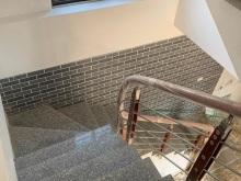  Bán căn nhà 3,5 tầng đang vào hoàn thiện ngõ Quang Trung. Cột 5.