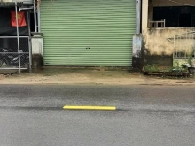 Bán nhà mặt tiền đường quốc lộ 24B.