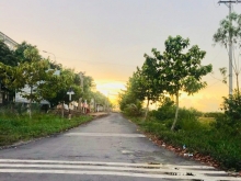 Bao sổ, sang tên khi mua ô đất đối diện bệnh viện Vĩnh Lợi