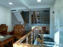 Bán Nhà Nghỉ 3 Tầng Còn Mới Tại Thành Phố Vinh